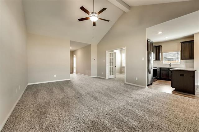 Foto del edificio - 112 Lamont Rd