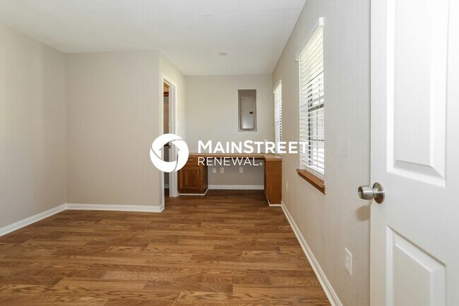 Building Photo - 4 Bedroom Pet-Friendly Home in Magnolia, TX with Main Street Renewal