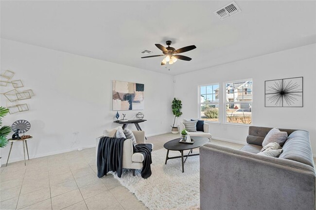 Foto del edificio - 9713 Grapevine Leaf Dr