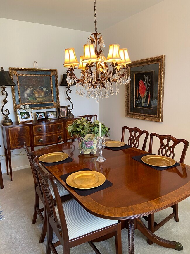 Dining Room - 25862 Maritime Cir N