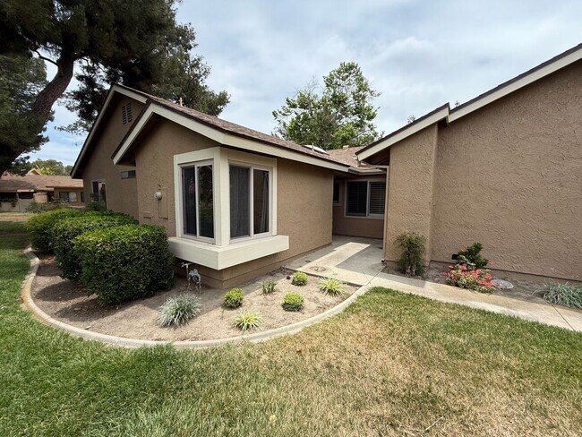 Foto del edificio - 2 Car Garage Capri in Leisure Village Senior Community