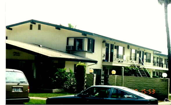 Primary Photo - The Crescent Apartments