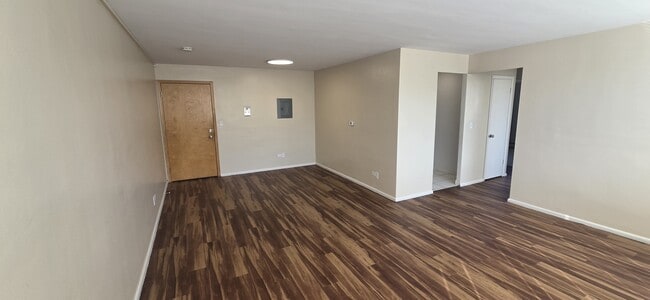 Building Photo - 3575 Oakland Shorewood WI LLC