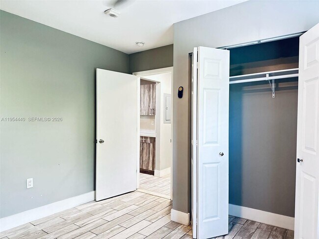 Foto del edificio - 1756 NW 2nd Ct