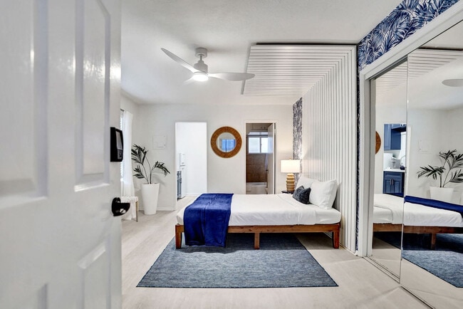 Foto del edificio - 101 Lucerne Ave