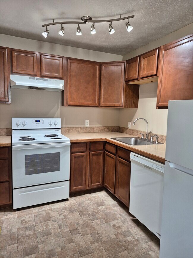 Foto del edificio - 136 N Mantua St