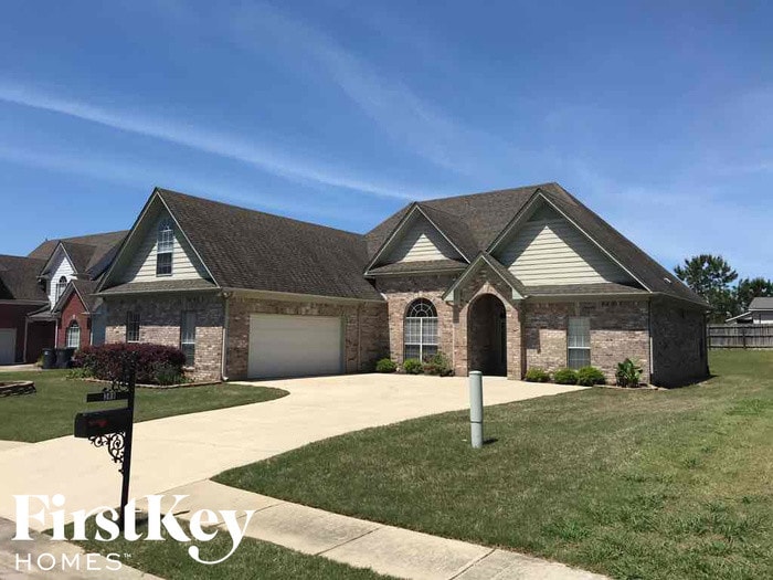 388 Waterford Cove Trail, Calera, AL 35040 House Rental in Calera, AL