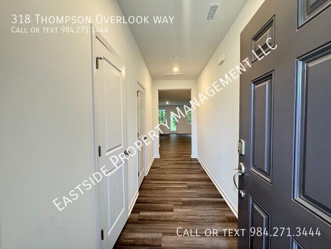 Foto del edificio - 318 Thompson Overlook Wy