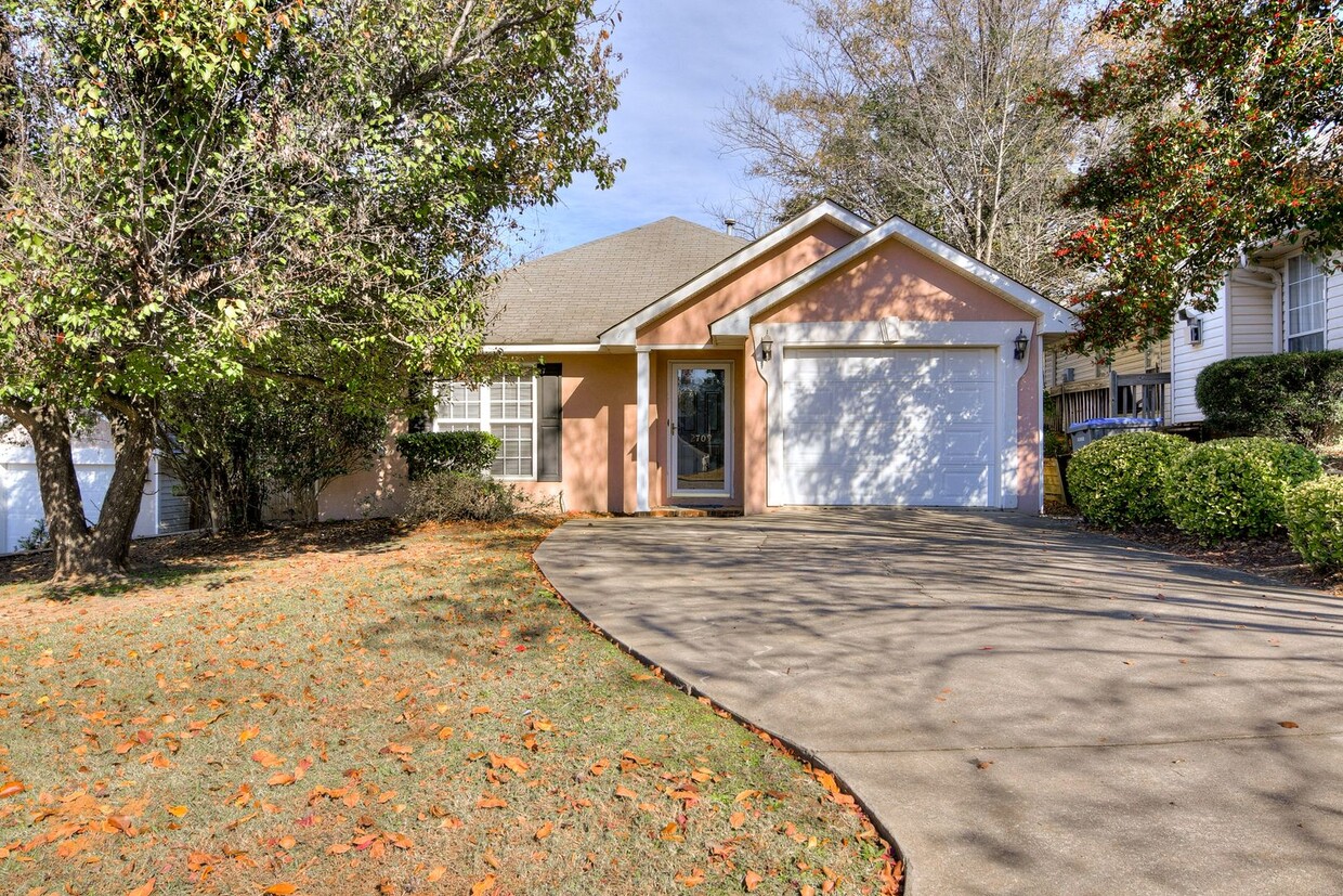 Primary Photo - Great Ranch Near Augusta National!