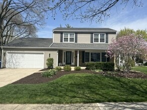 Building Photo - 1213 Brook Ln