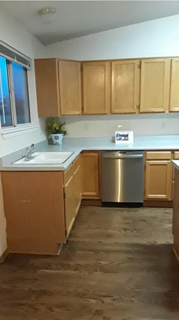 Foto del edificio - 9294 Weeping Willow Pl