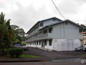 Building Photo - 272 Kapiolani St