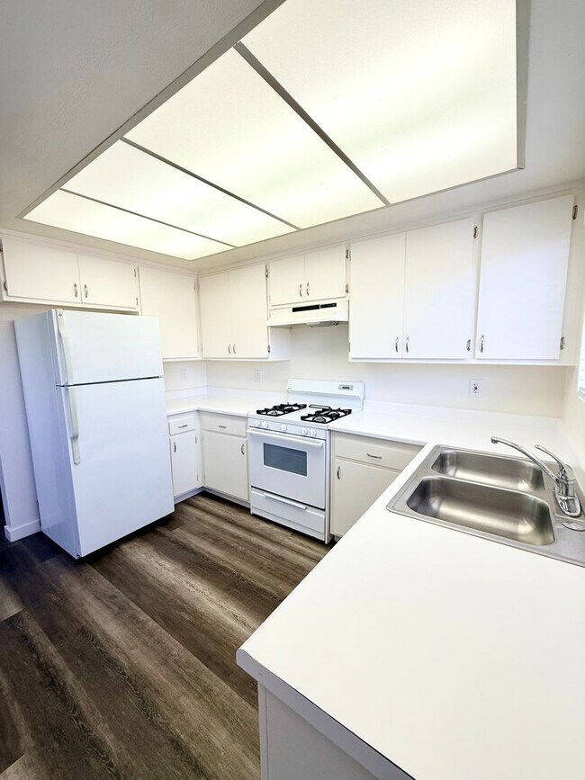 Foto del edificio - N604