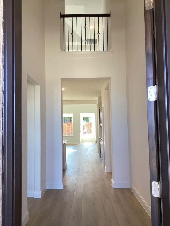 Foto del edificio - 1720 Sangallo Ln