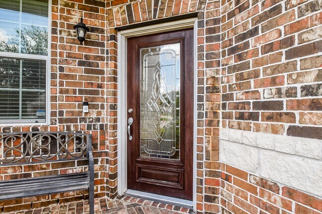 Foto del edificio - 2135 Waterford Park St