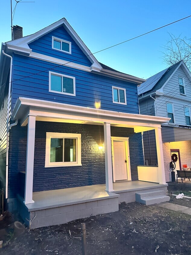 1318 Louise St, Munhall, PA 15120 House Rental in Munhall, PA