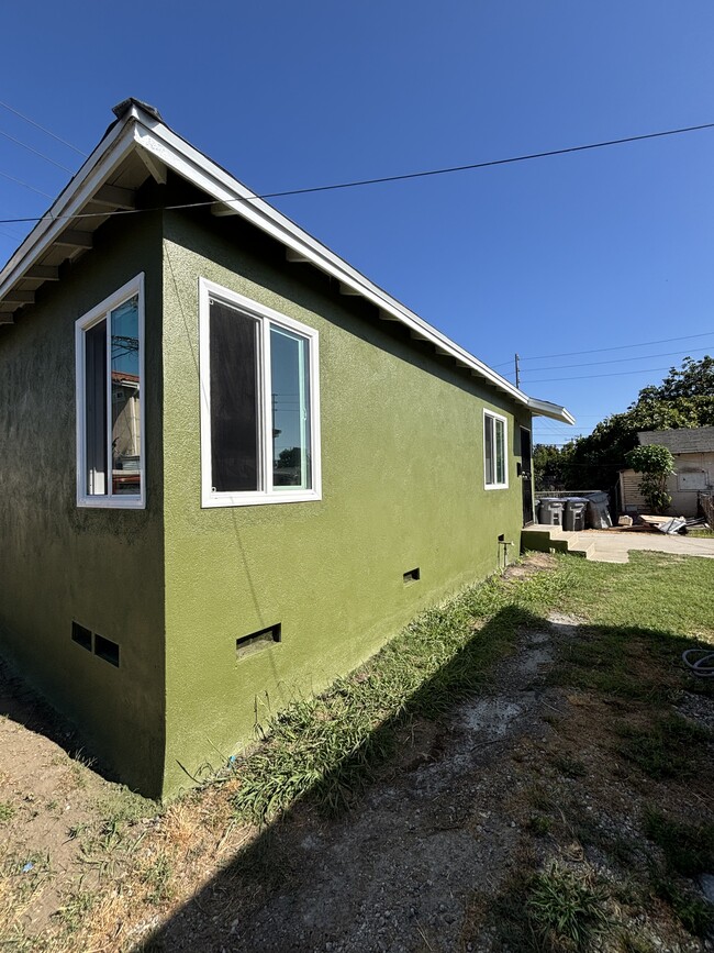 Building Photo - 11846 Wright Rd
