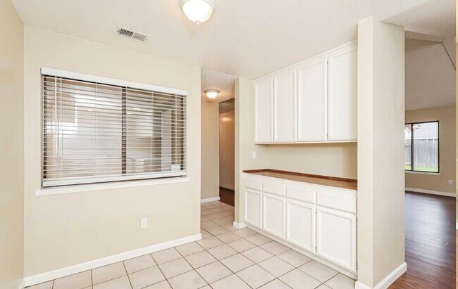 Foto del edificio - 9100 Dove Meadow Ct