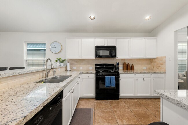 Foto del edificio - 26542 Marble Point Ln