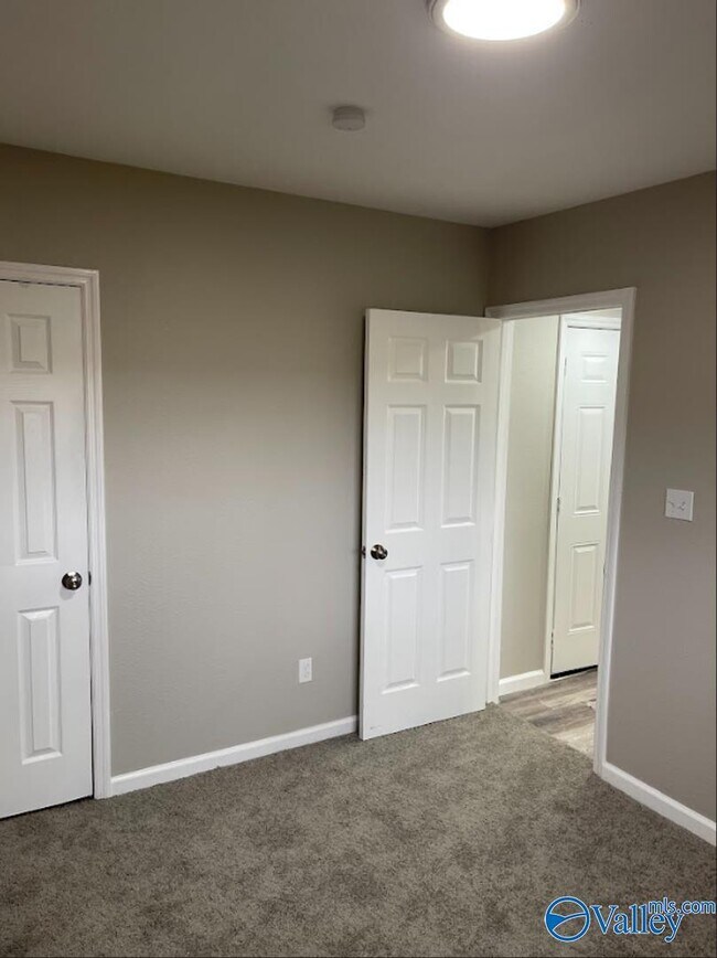 Foto del edificio - 13584 Garden Way