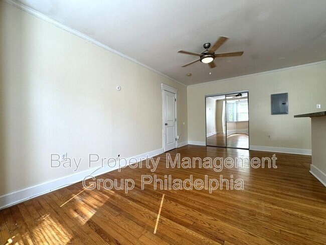 Foto del edificio - 437 W School House Ln