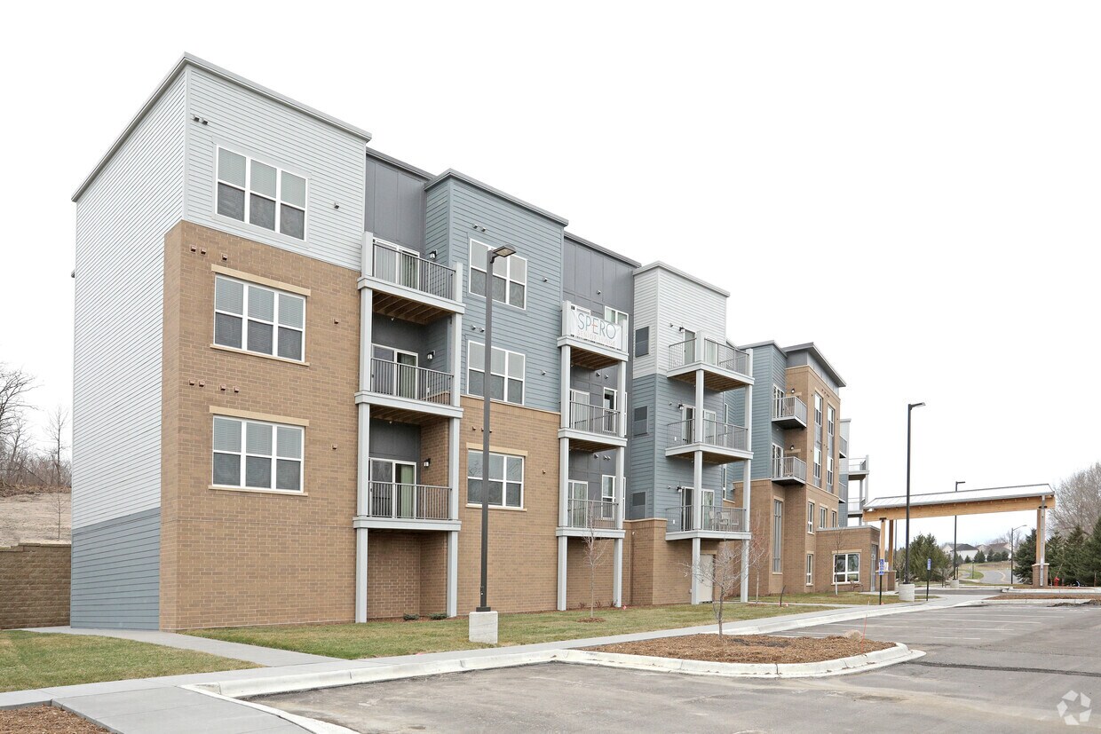 Spero Senior Living Apartments in Lakeville, MN