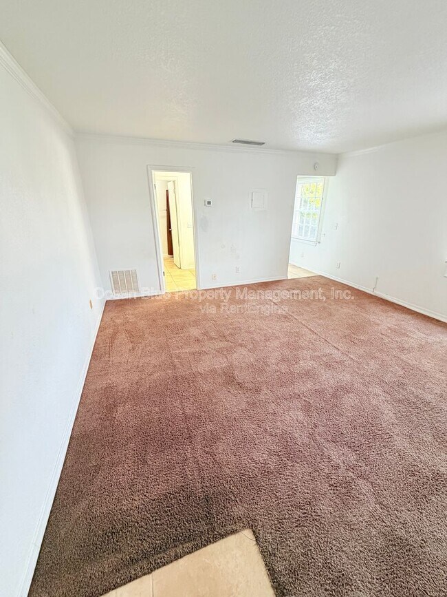 Foto del edificio - 13759 Orange Sunset Dr