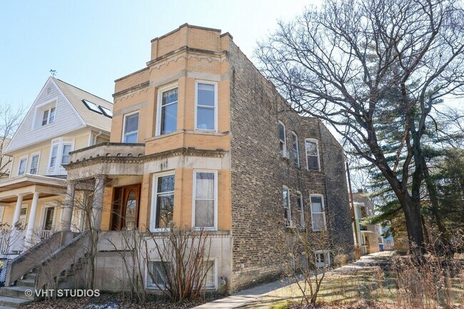 Building Photo - 1022 Greenleaf St