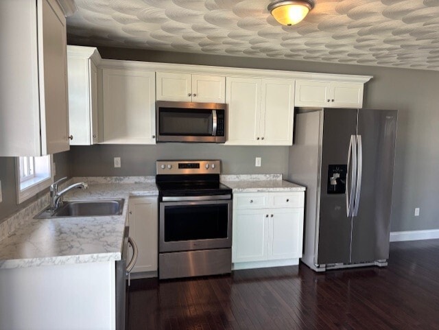Kitchen - 71 Carlton St