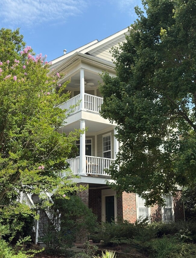 Building Photo - 306 Sweet Bay Pl