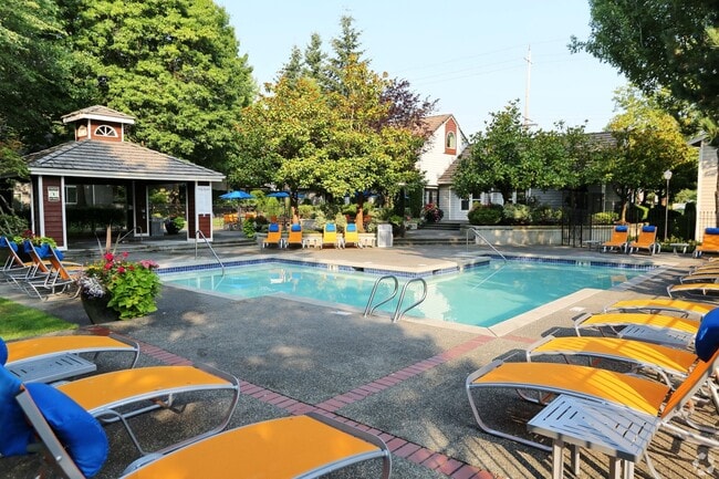 Building Photo - Fulton's Crossing and Landing