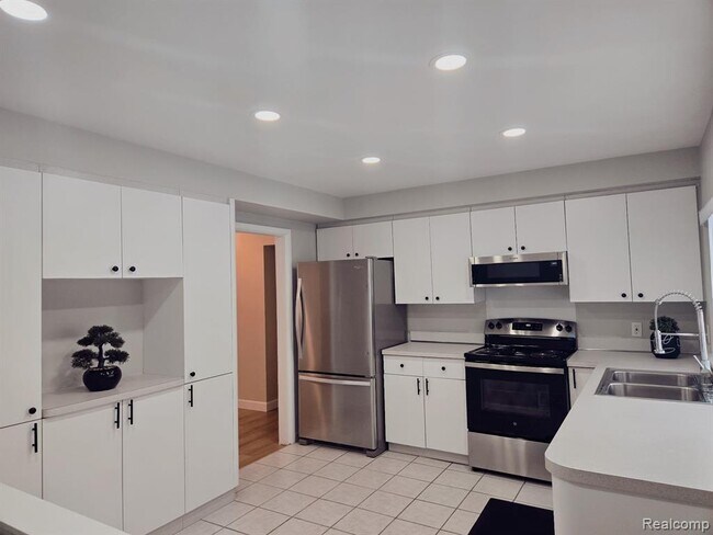 Foto del edificio - 24309 Norfolk St