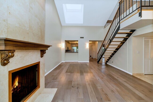 Foto del edificio - 7113 E Arlington Rd