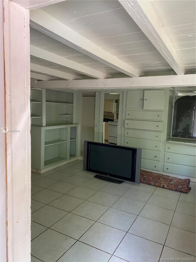 Foto del edificio - 7222 SW 53rd Ave