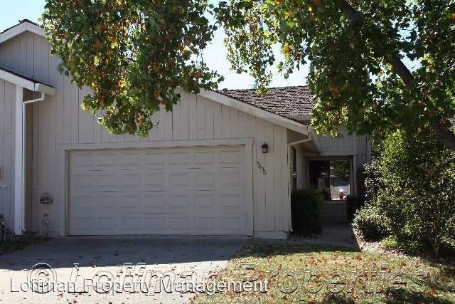 Primary Photo - 2 br, 2 bath House - 5636 Mapleridge Court