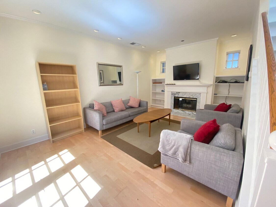 Foto principal - Advent - SHORT TERM FURNISHED RENTAL North...