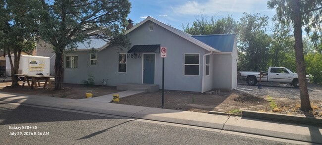 Building Photo - 1416 Elm Ave