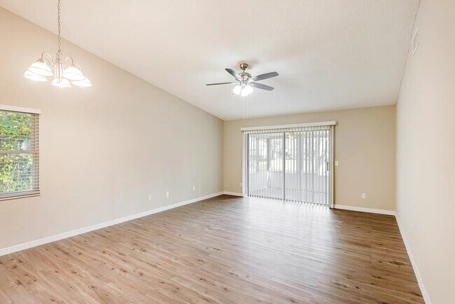 Foto del edificio - 1604 Cobbler Dr