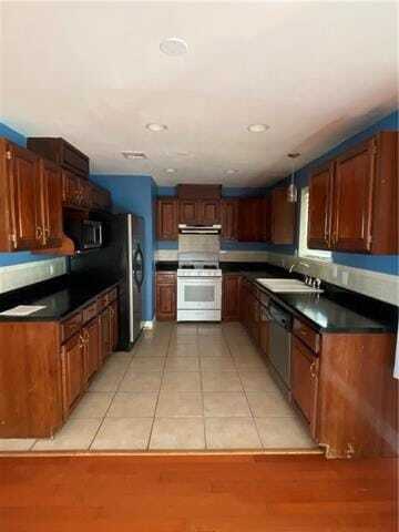 Foto del edificio - 421 N Atlanta St