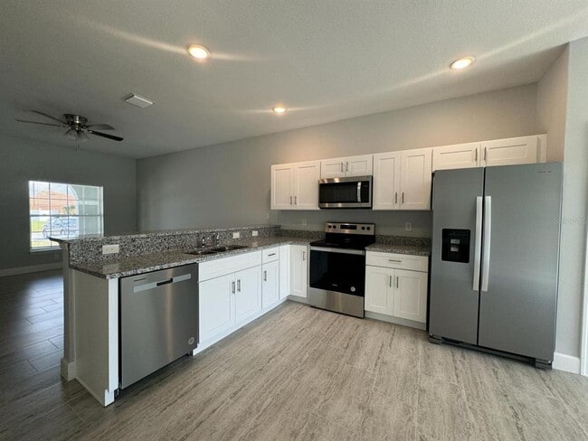 Foto del edificio - 726 Bobcat Ct