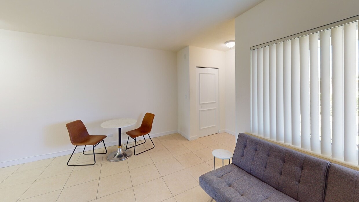 Photo - Cynthia Gardens Apartments