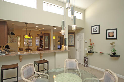 Building Photo - 183 Bouquet Canyon Dr