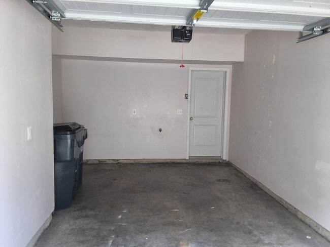Building Photo - 8129 Wistar Creek Mews