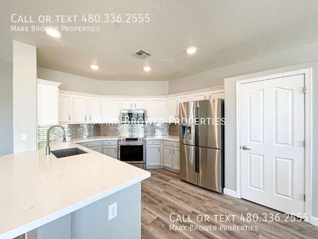 Foto del edificio - 24971 N 74th Pl