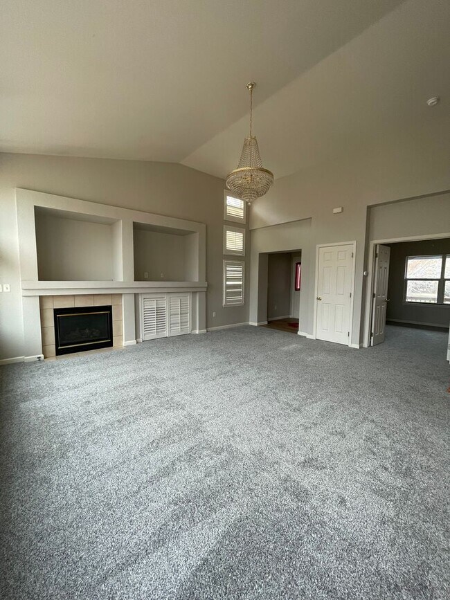 Building Photo - 11942 Eudora Dr