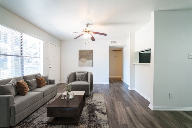 Interior Photo - Chesapeake Apartments