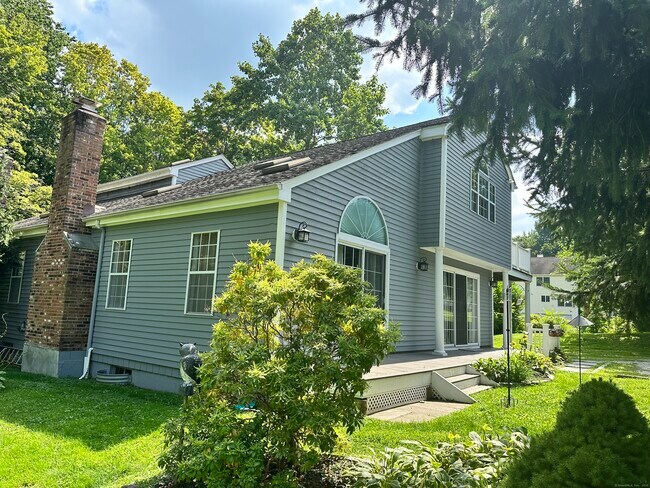 Foto del edificio - 23 Abbott Ave