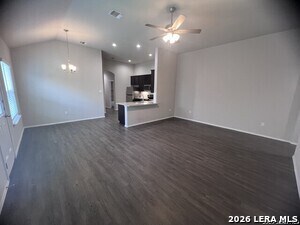 Foto del edificio - 636 Heathers Wy