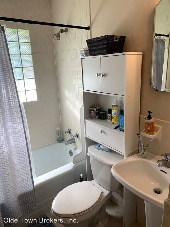Building Photo - 2 br, 1 bath House - 728 Bryn Mawr