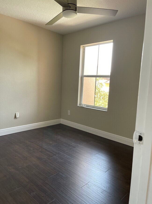 Photo - 820 Camargo Way Apartment